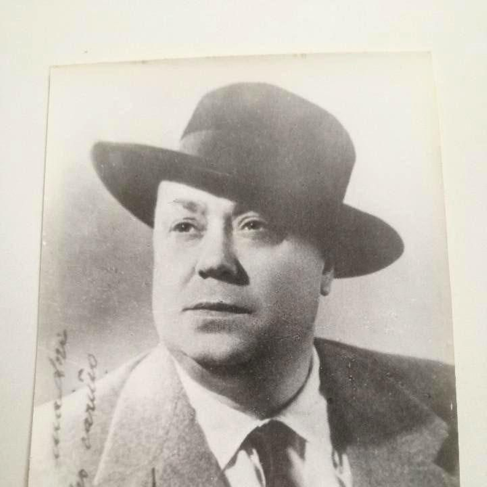 Antonio Rengel ganó el premio del cante por soleares. Tenía en estas Fechas veinte años y era la gran figura local del cante.