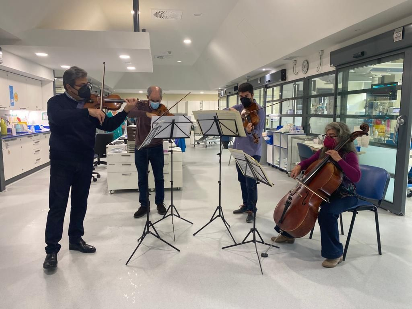 Así son los conciertos de la Orquesta de Córdoba en el Hospital Reina Sofía