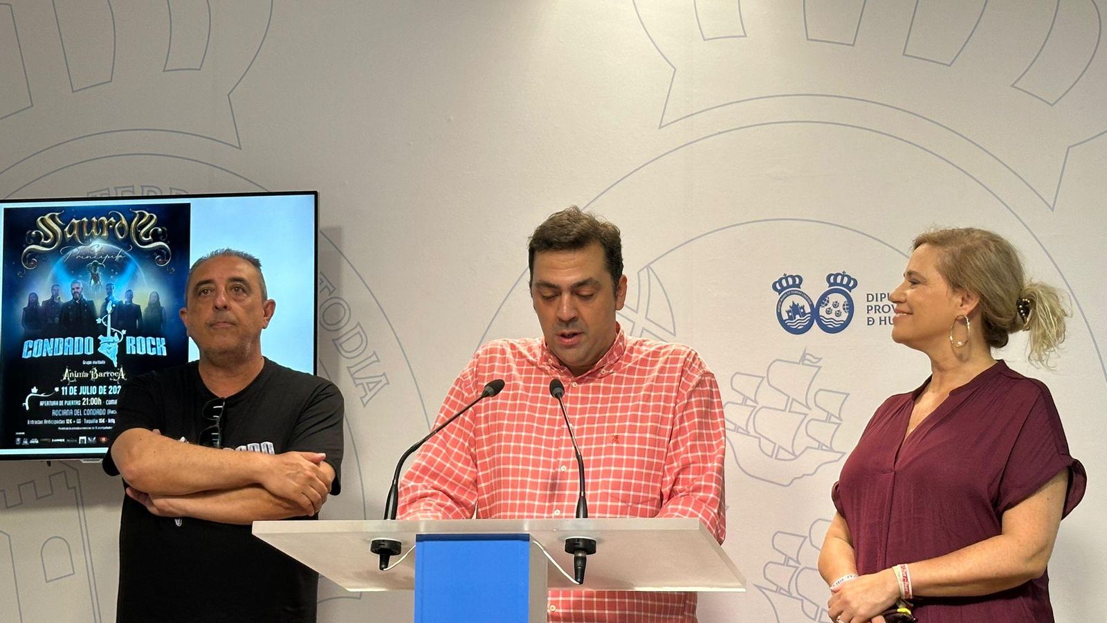 Francisco José Pérez, Diego Luis Contreras y Gracia Baquero en la presentación del Condado Rock 2025.