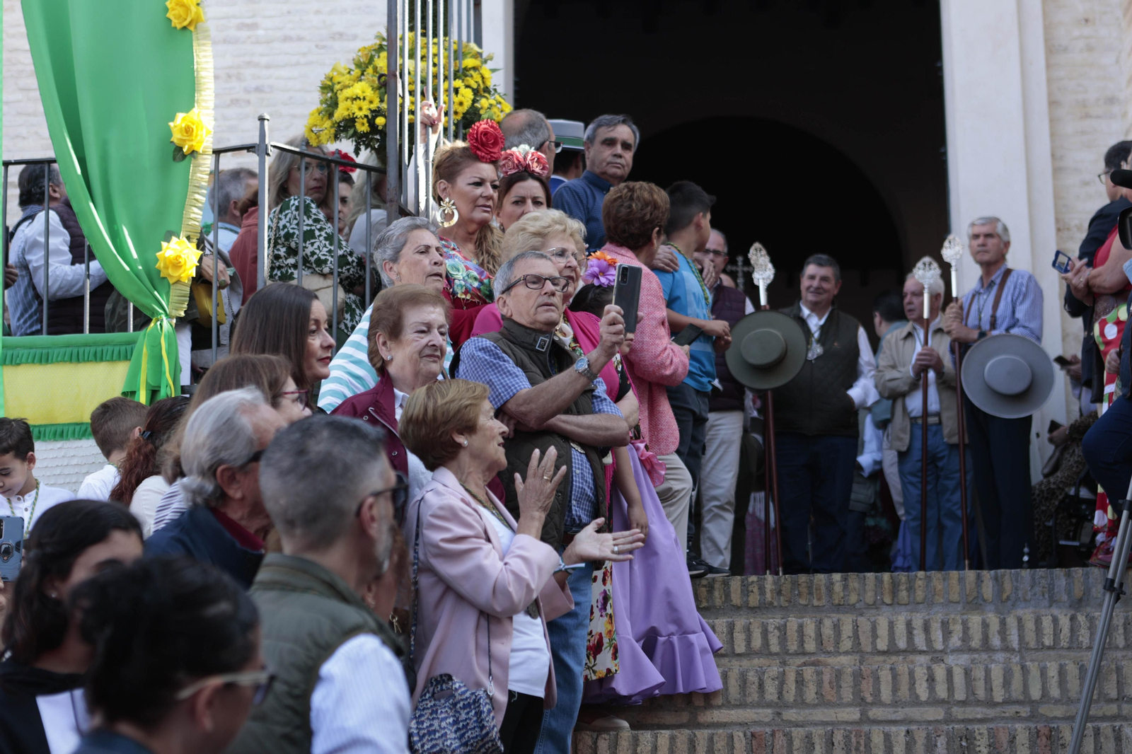 Las imágenes de la salida de la Hermandad de Gines