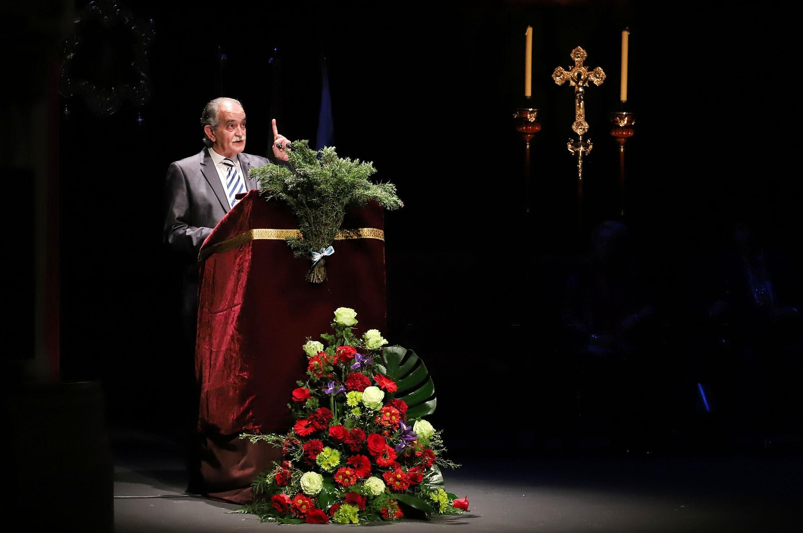Imágenes del pregón de San Sebastián pronunciado por Manuel Correa