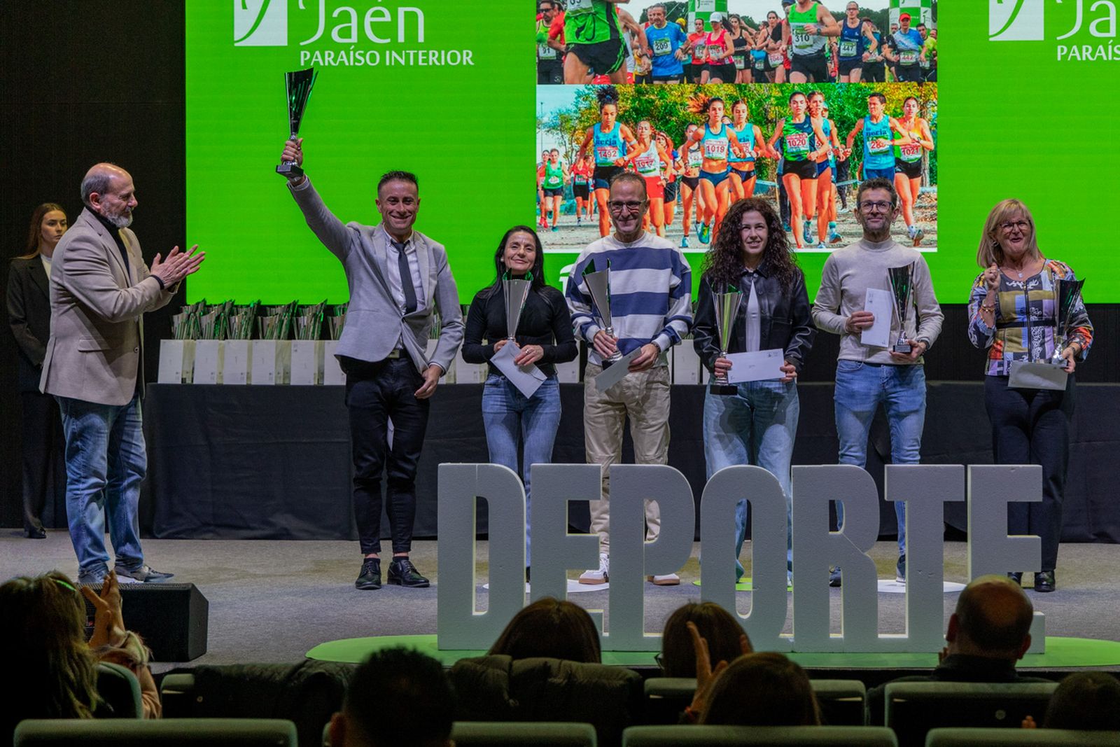 La entrega de premios del XXVIII Circuito Provincial de Campo a Través, en imágenes