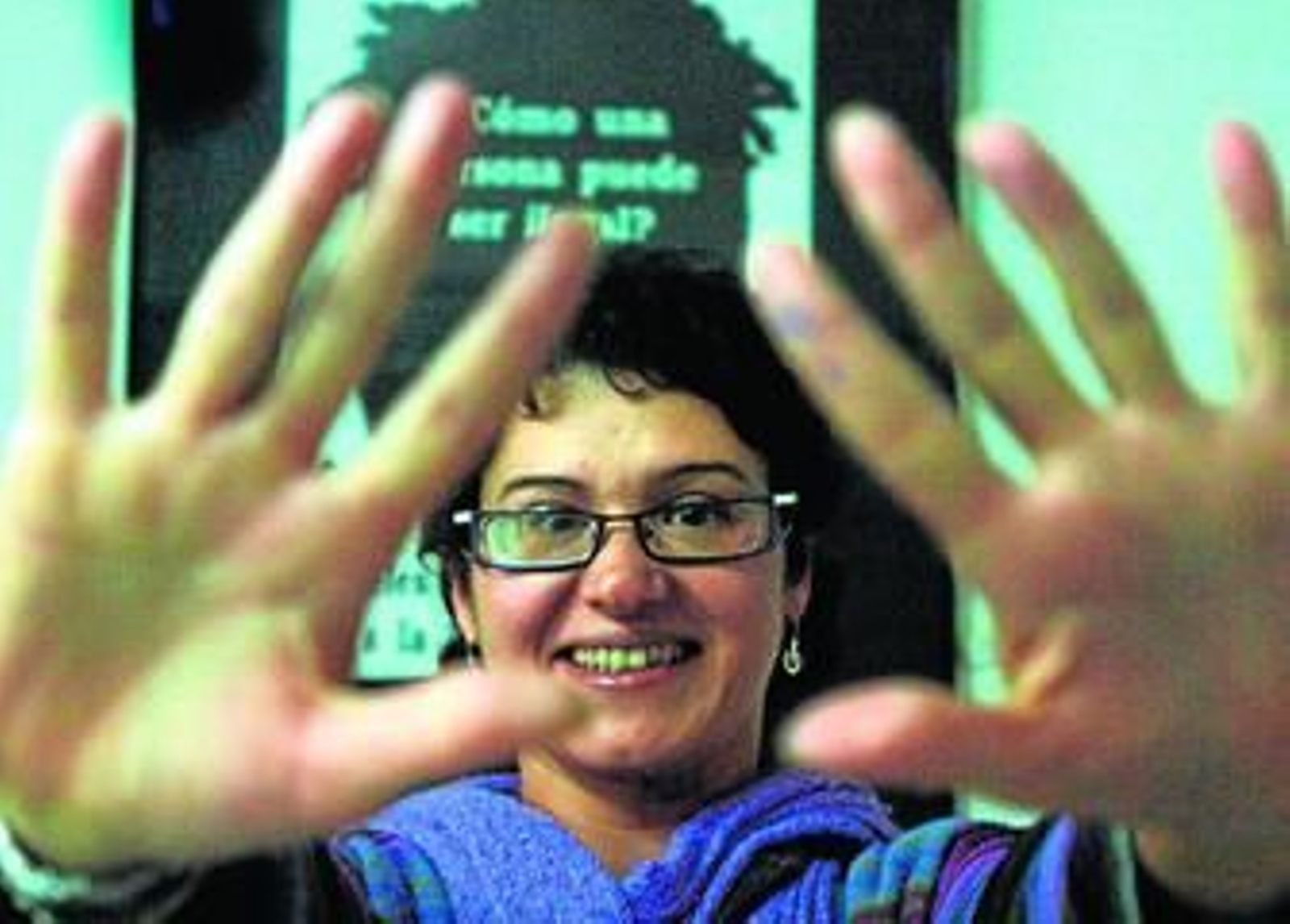 Esther García se implica en la lucha en pro de los Derechos Humanos, junto al resto del grupo de 120 voluntarios.