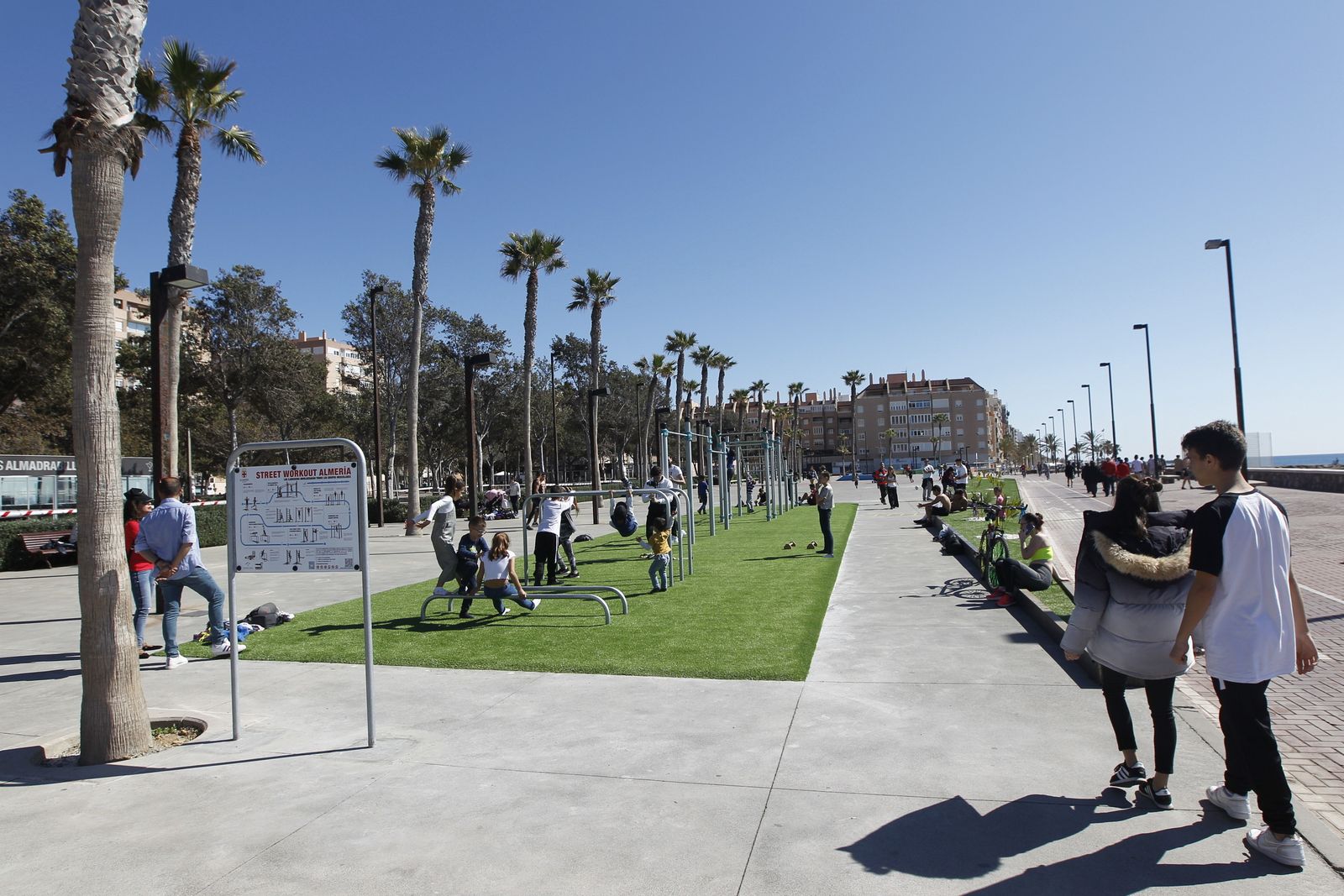Fotogalería Pista de Calistenia. Parque de los Periodistas. Almería