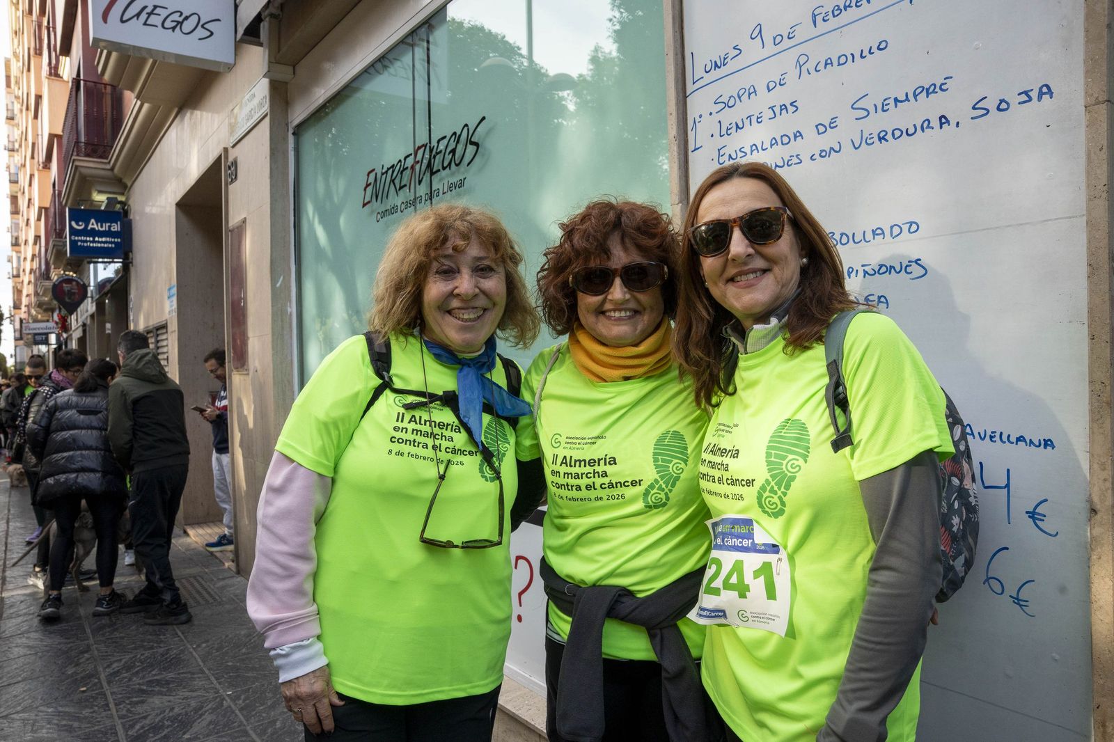 Almería corre unida contra el cáncer en una jornada solidaria
