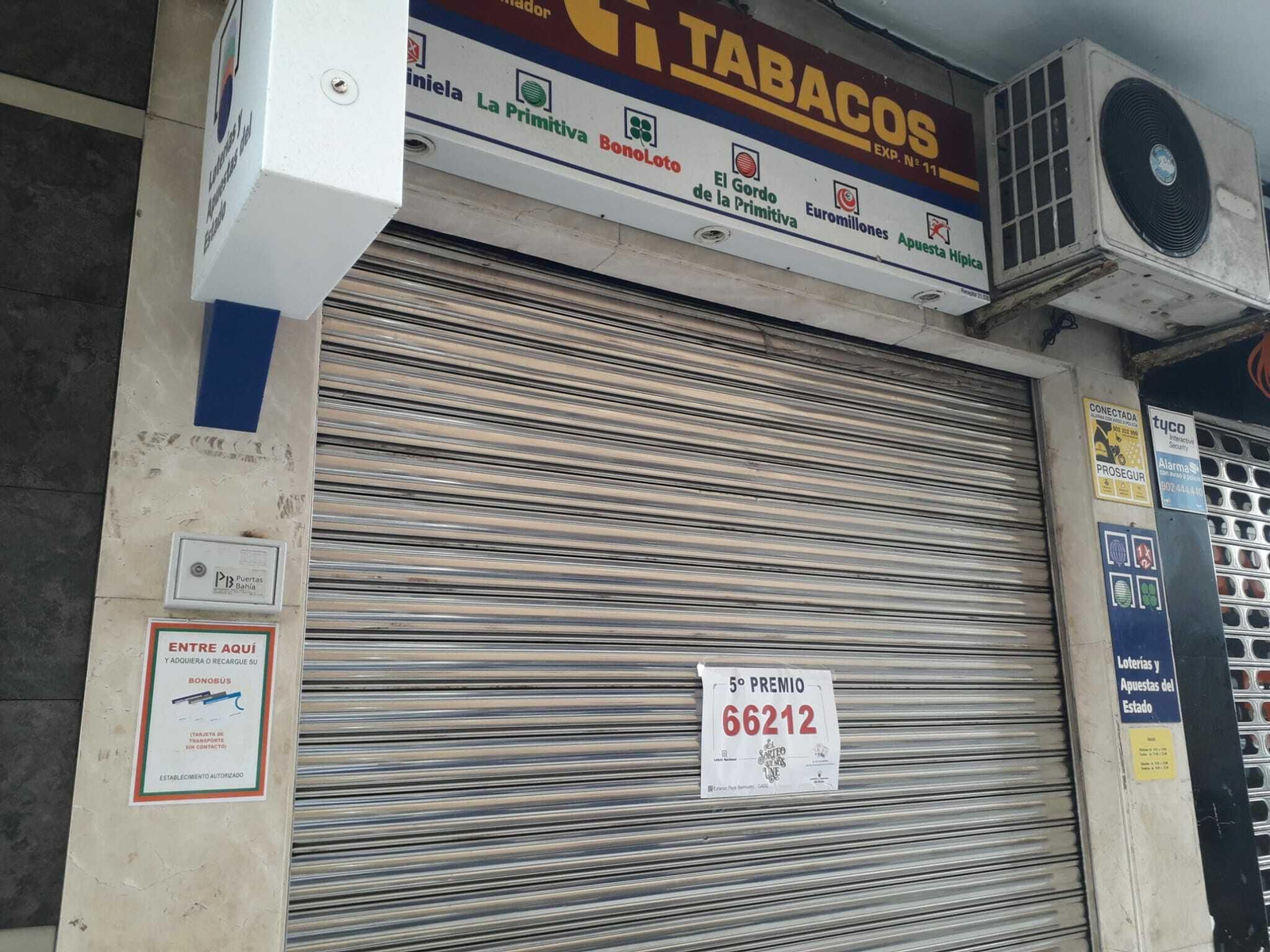 El estanco Pepe Bermúdez, en Trille, ha vendido un quinto premio.