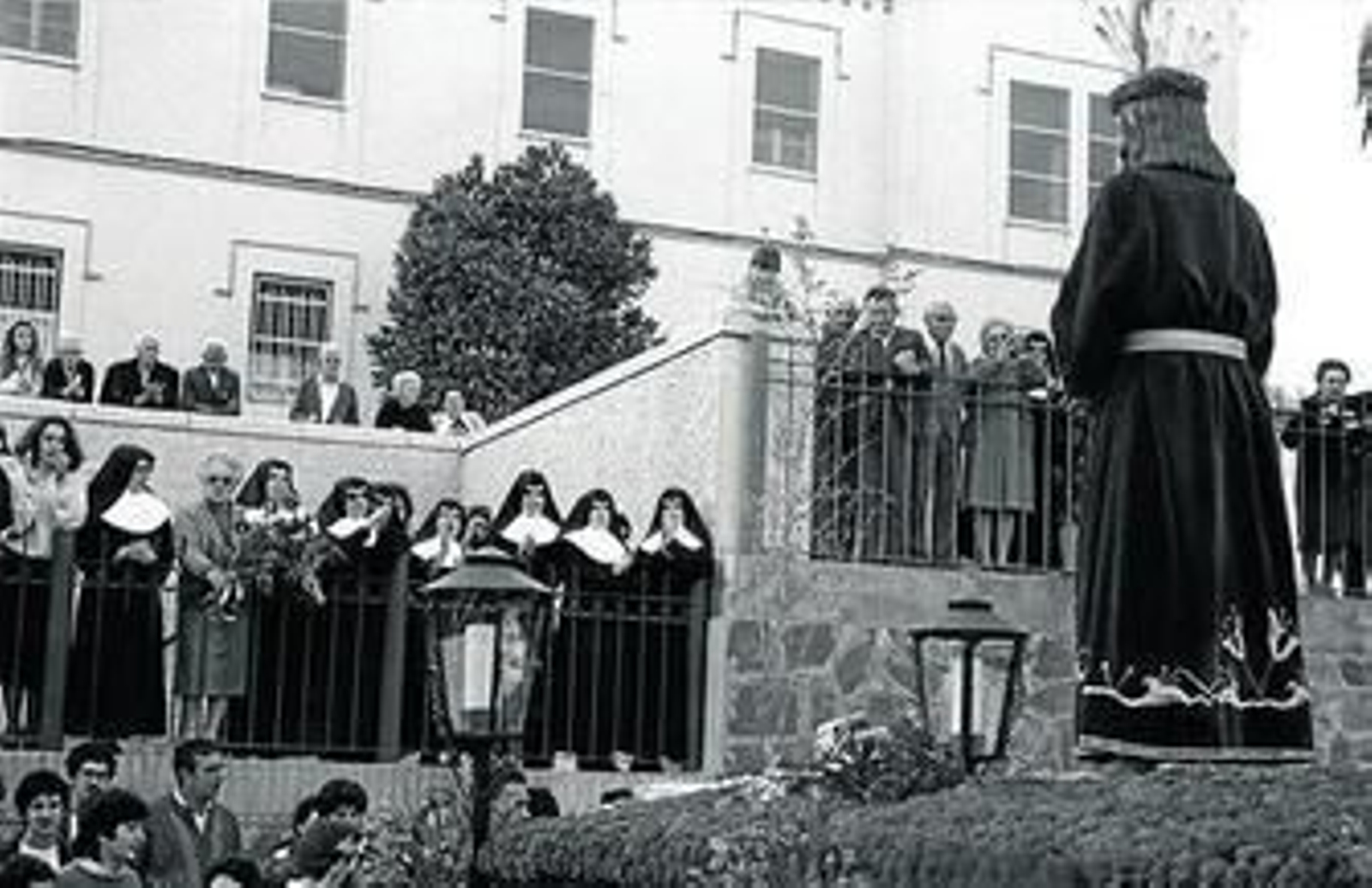 El Cautivo es recibido en el Asilo desde el primer año.