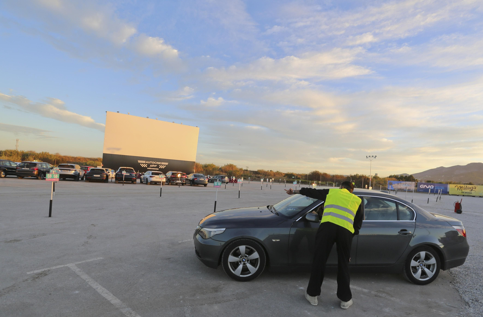 El Autocine Málaga Metrovacesa, en fotos