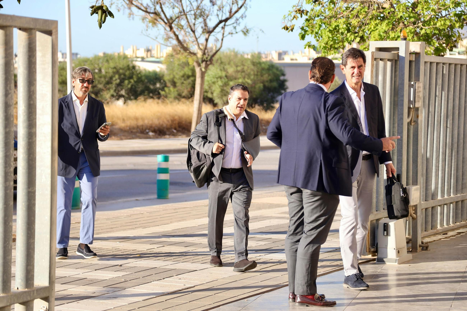 Las fotos del juicio Málaga-BlueBay por el caso camisetas