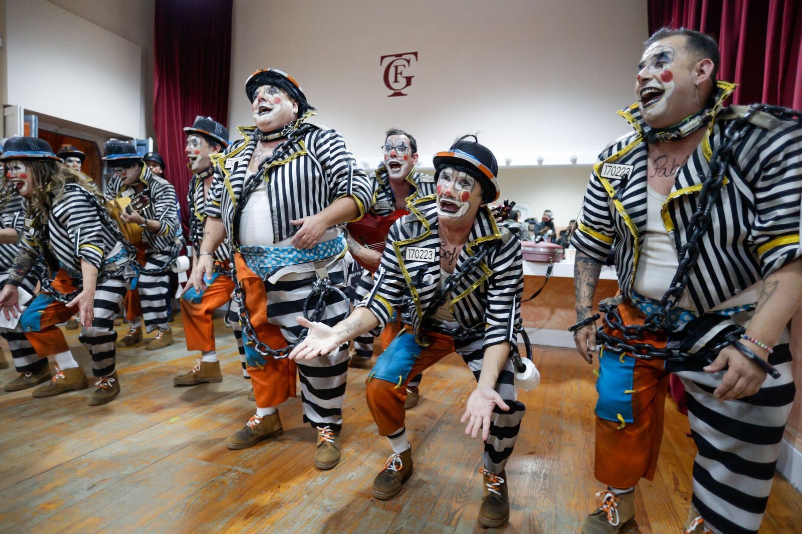 Chirigota 'La callejera invisible'