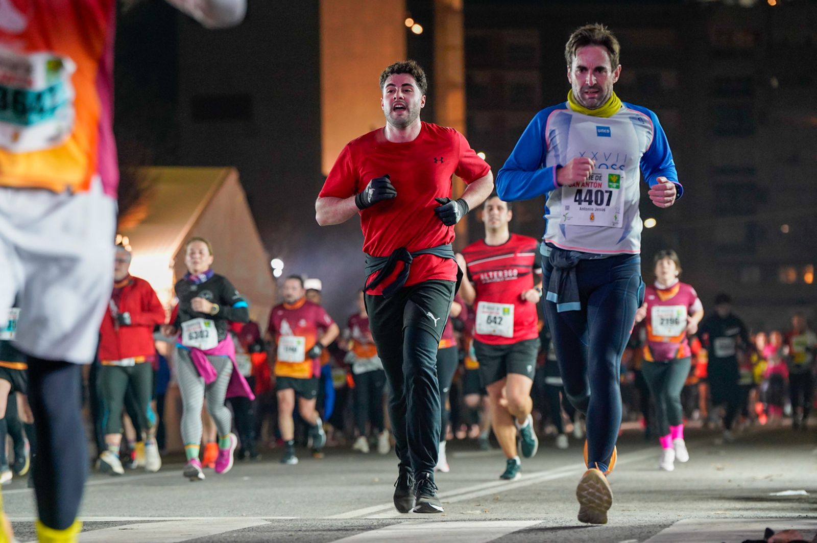 En imágenes: búscate en tu llegada a meta de la Carrera de San Antón 2026 (16)