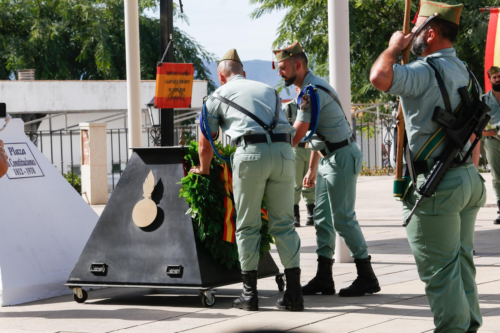 San Roque homenajea al Regimiento Pavía en su 30 aniversario, en imágenes