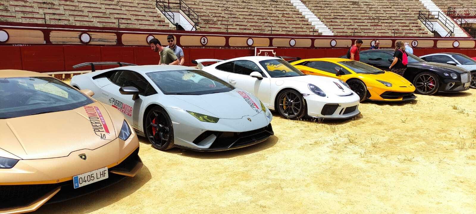 Una imagen de los deportivos que se pueden ver este sábado en la Plaza de Toros.