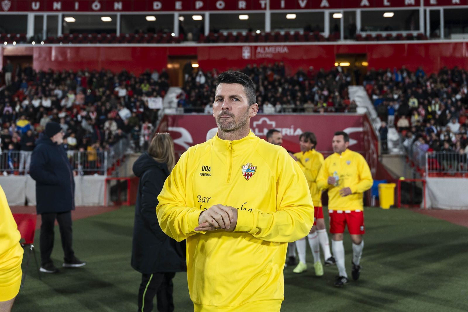 Fotogalería del partido homenaje a Guillermo Blanes entre los veteranos de la UD Almería y el FC Barcelona