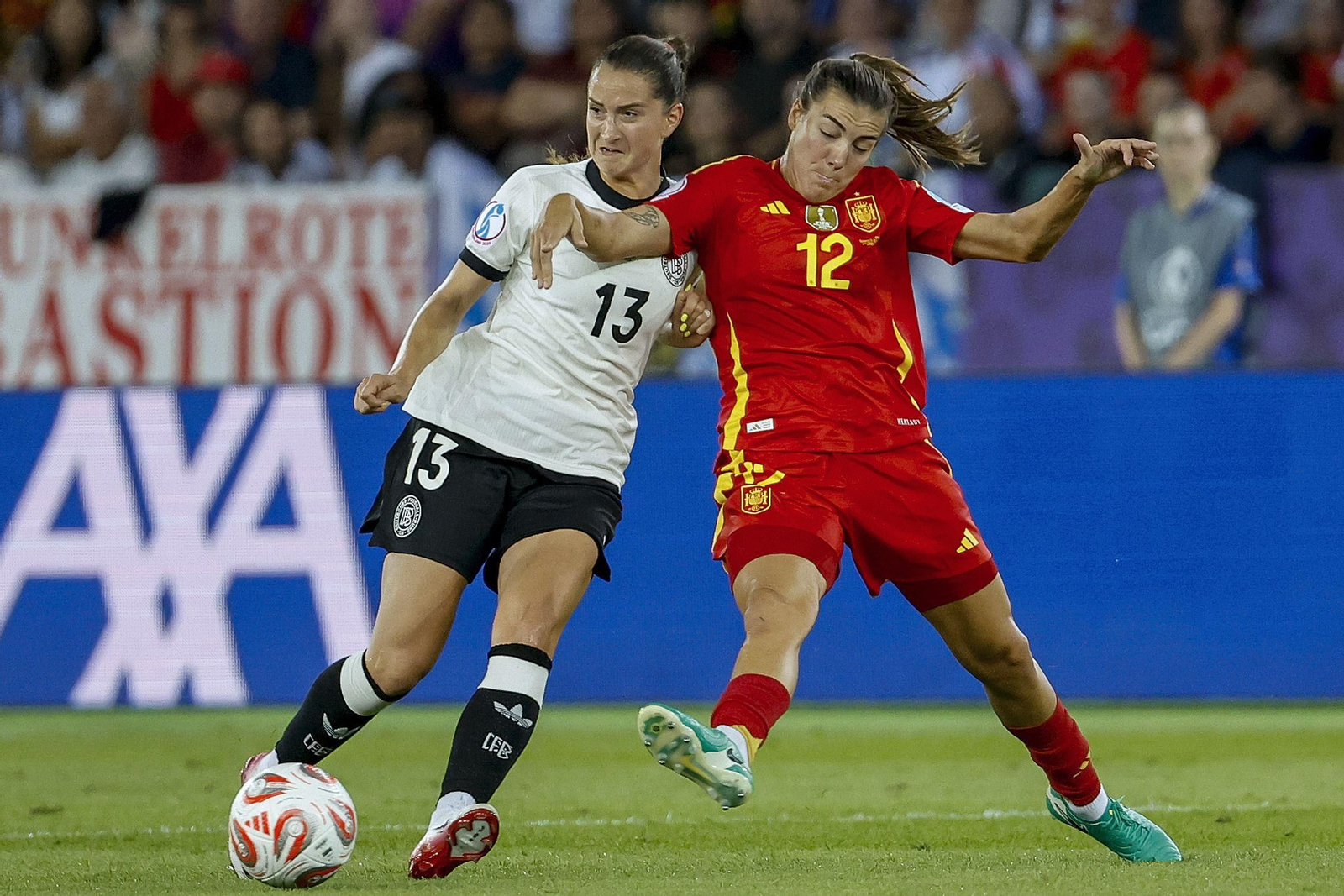 Las mejores imágenes de la semifinal Alemania - España de la Eurocopa femenina
