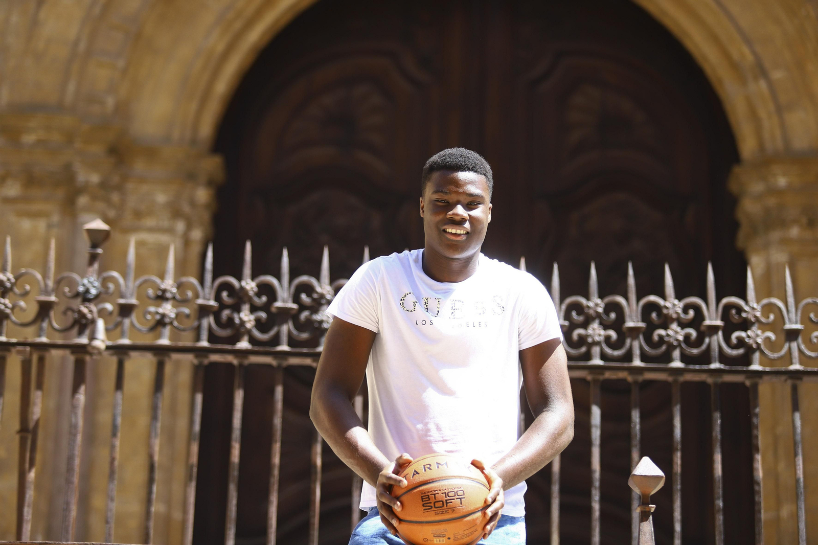 La entrevista a Gody Dike, en fotos