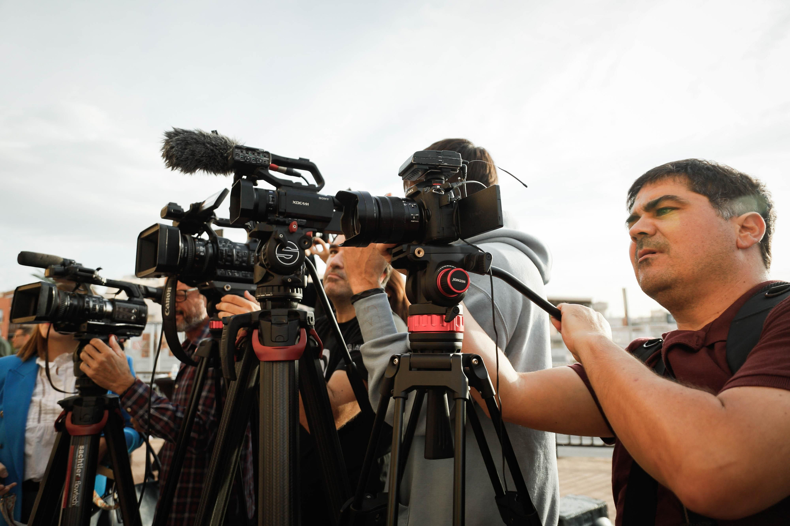 Imágenes del desayuno informativo