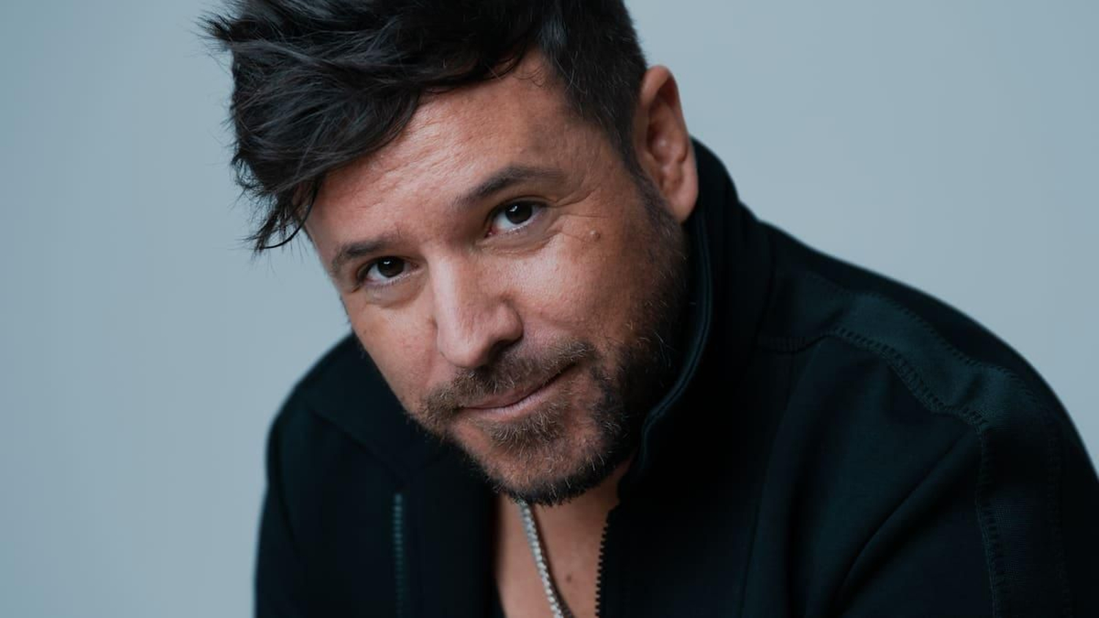 Pablo López ha incluido a Roquetas en la gira ‘El niño del espacio’.