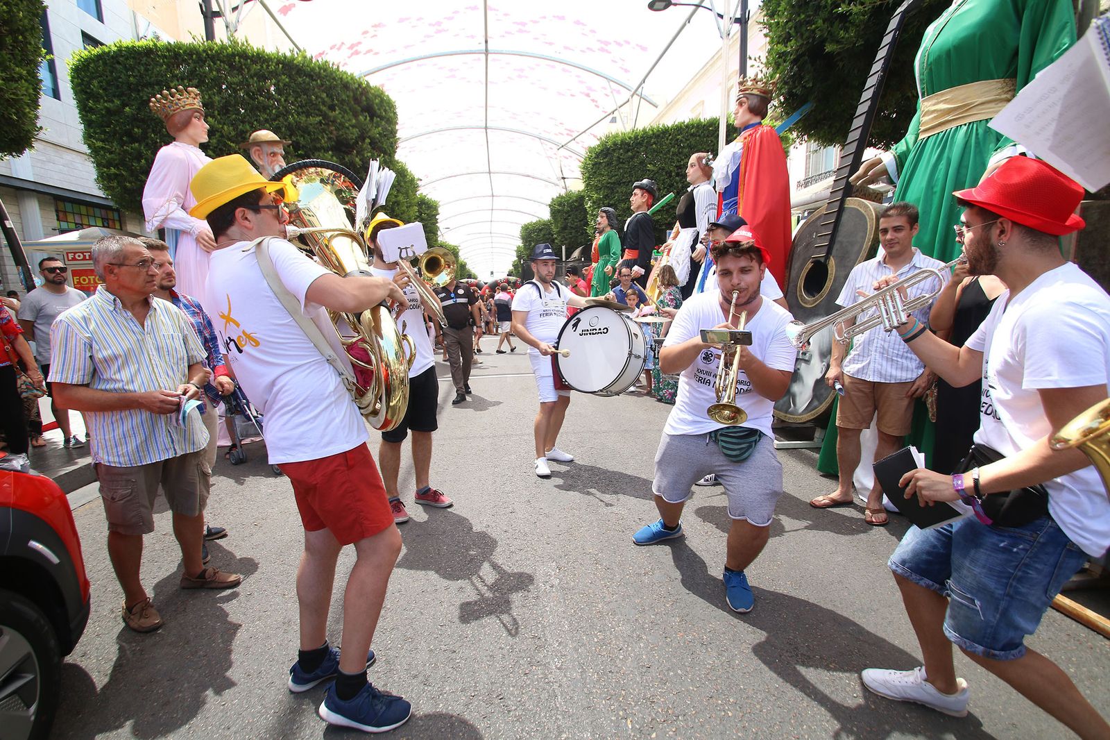 Fotogalería de la inauguración de la feria del mediodía. Feria de Almería 2019