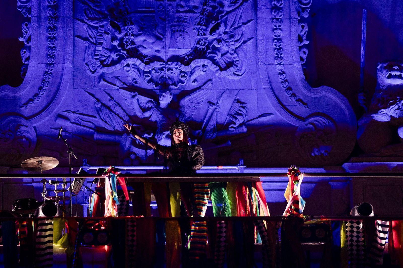 Las imágenes del espectáculo final del Carnaval de Cádiz 2026, con la quema de la Bruja Piti