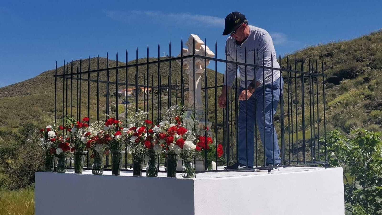 Ofrenda floral celebrada este domingo en Gérgal.