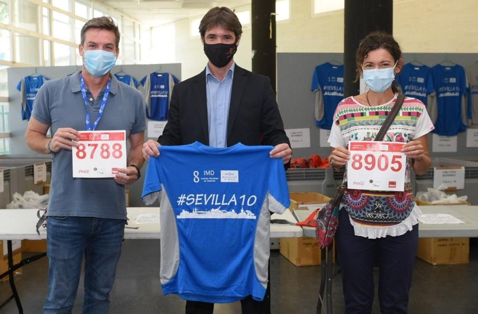El delegado David Guevara, en la feria del corredor del Palacio de los Deportes de San Pablo.