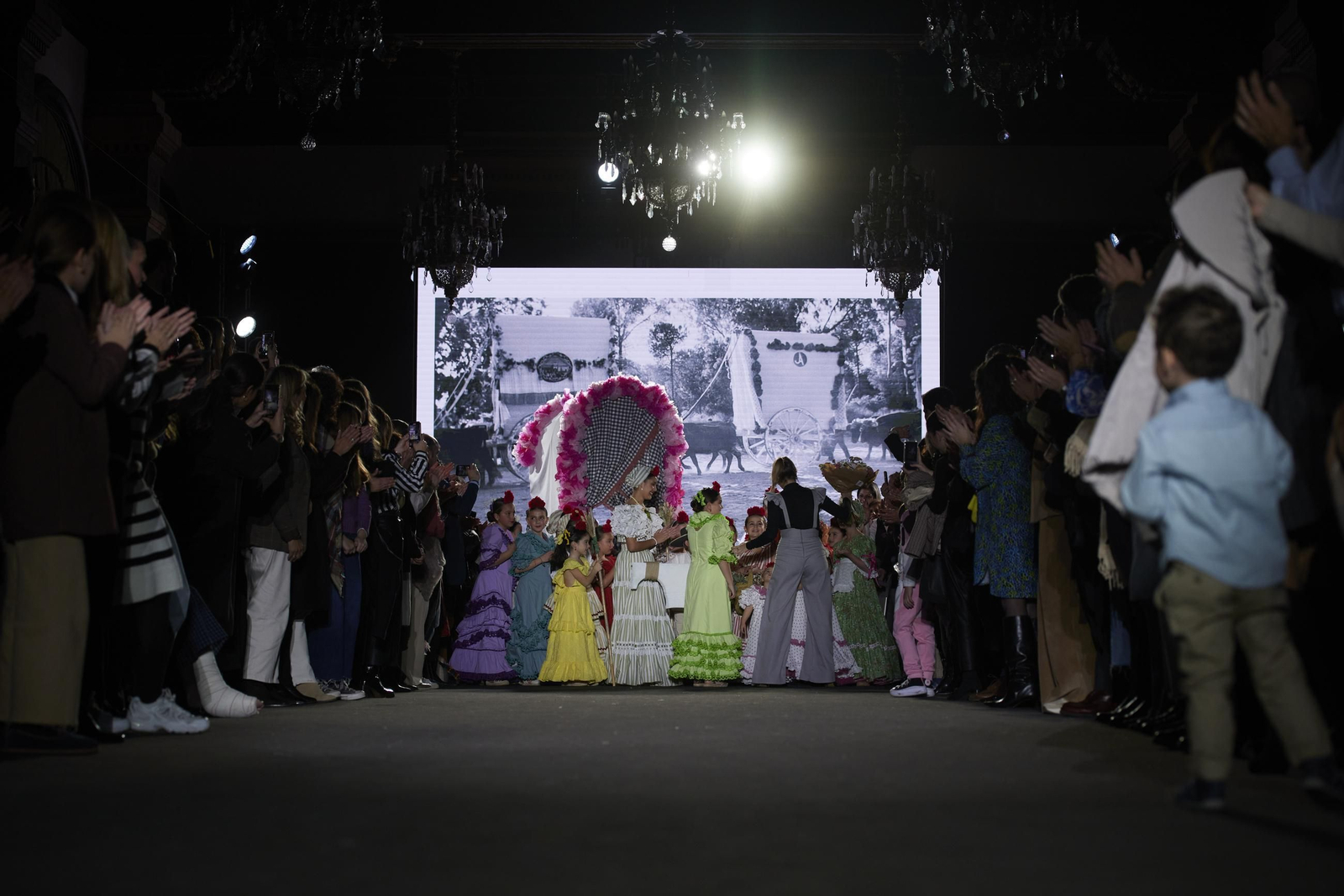 El desfile de Carmen FPM infantil en We Love Flamenco 2025, todas las fotos