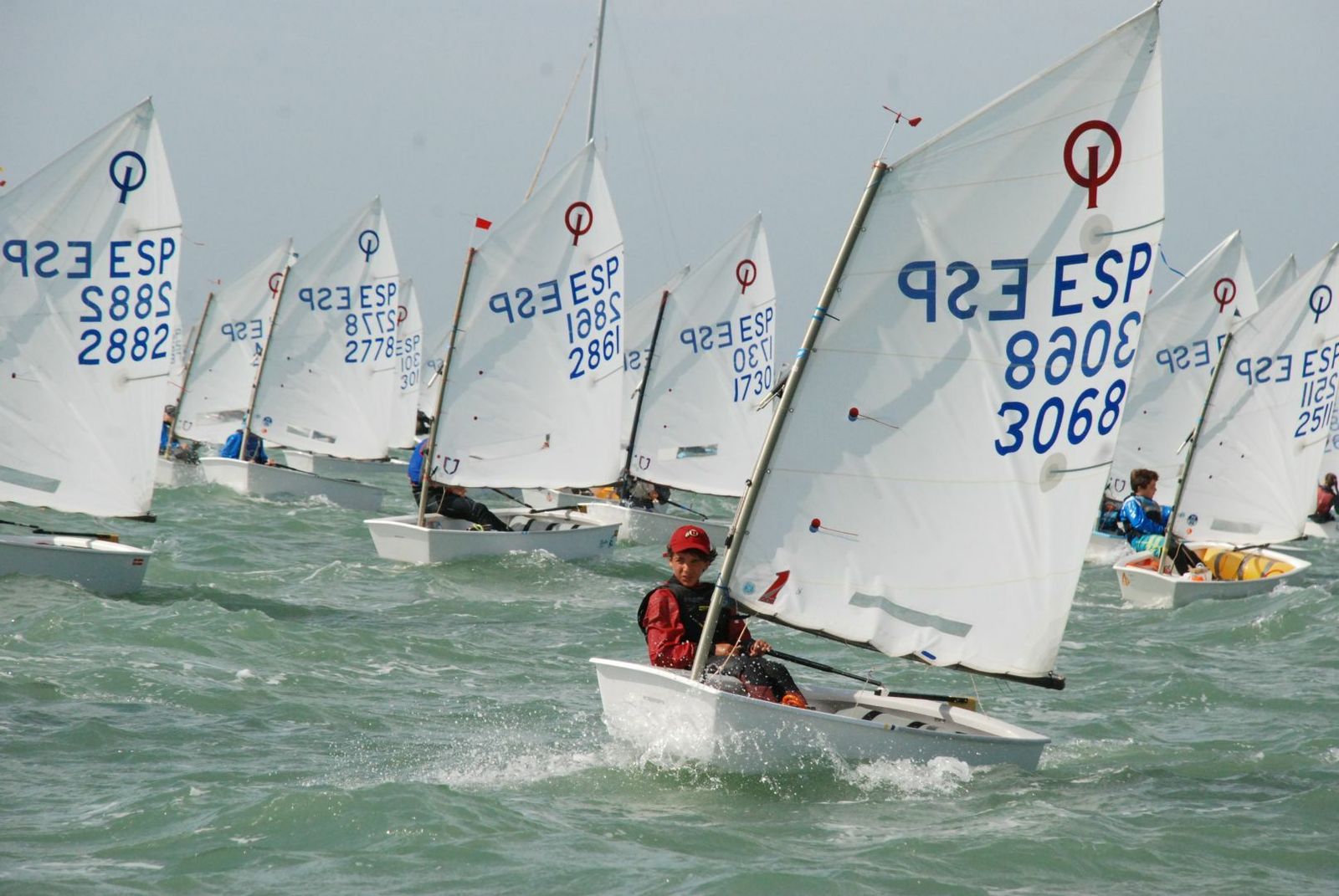 Embarcaciones en la jornada del Optimist de hoy