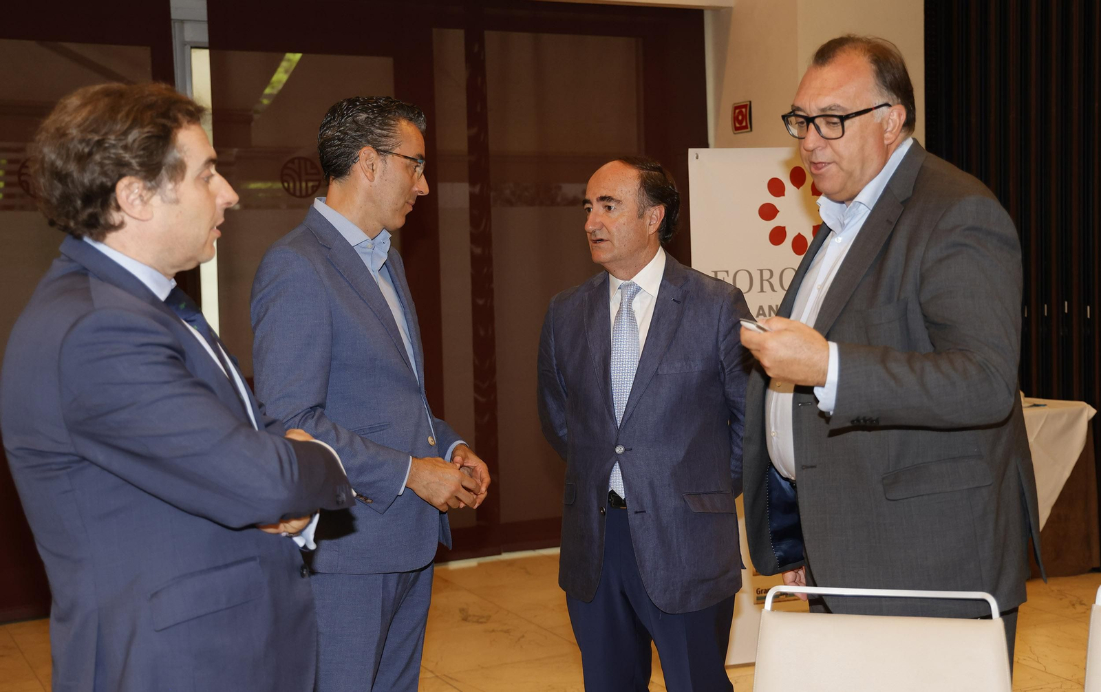 Elías Bendodo en el Foro Joly, todas las imágenes