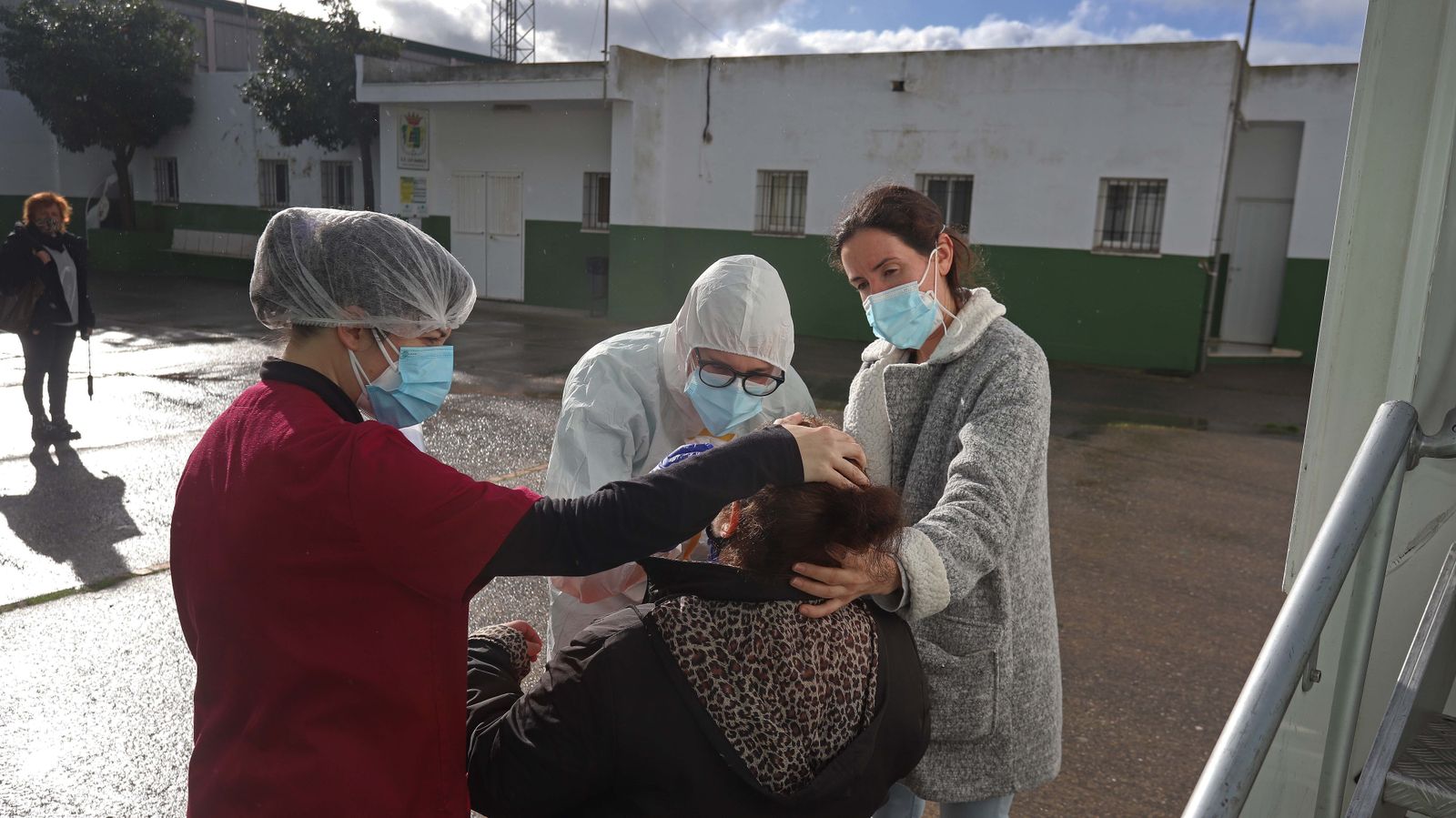 Cribados masivos en Los Barrios