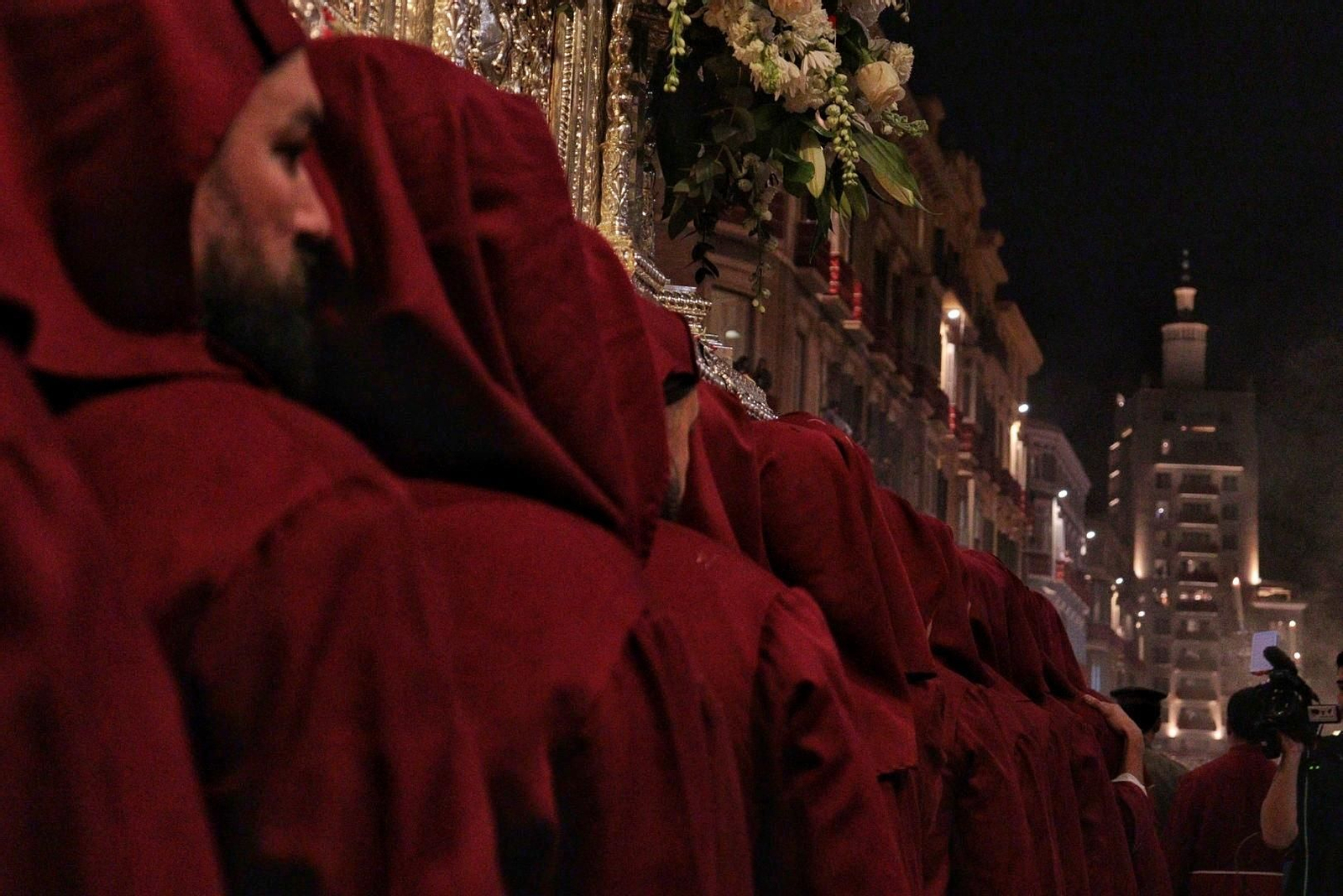 Las fotos de Gitanos el Lunes Santo en Málaga