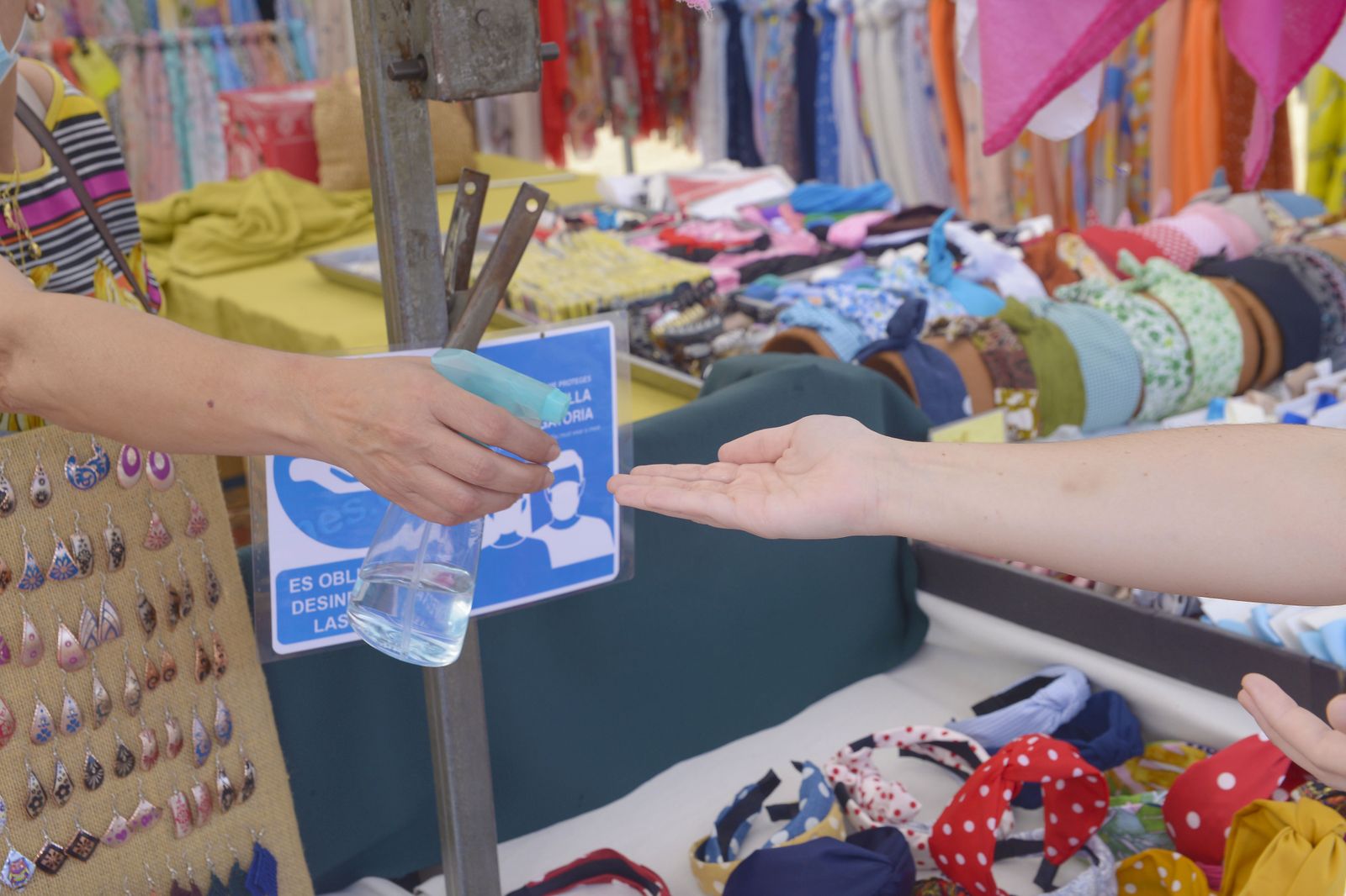 Fotos de la reapertura del Mercadillo de Algeciras