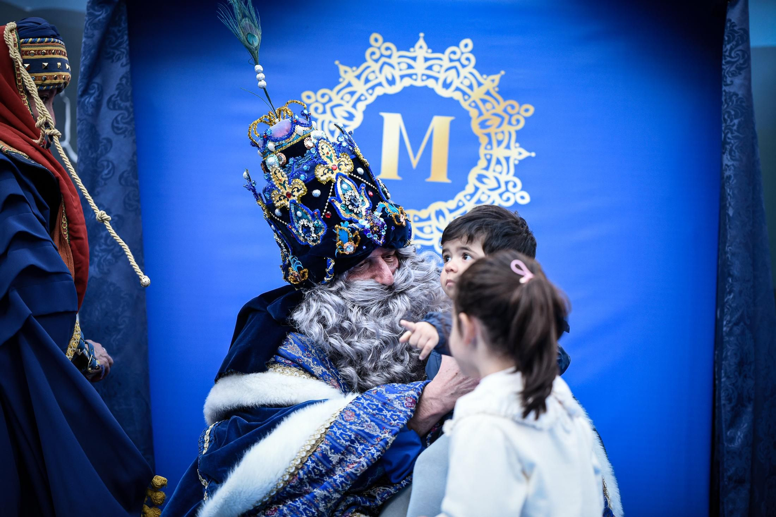 Imágenes de la entrega de cartas a SSMM Los Reyes Magos en el Ayuntamiento