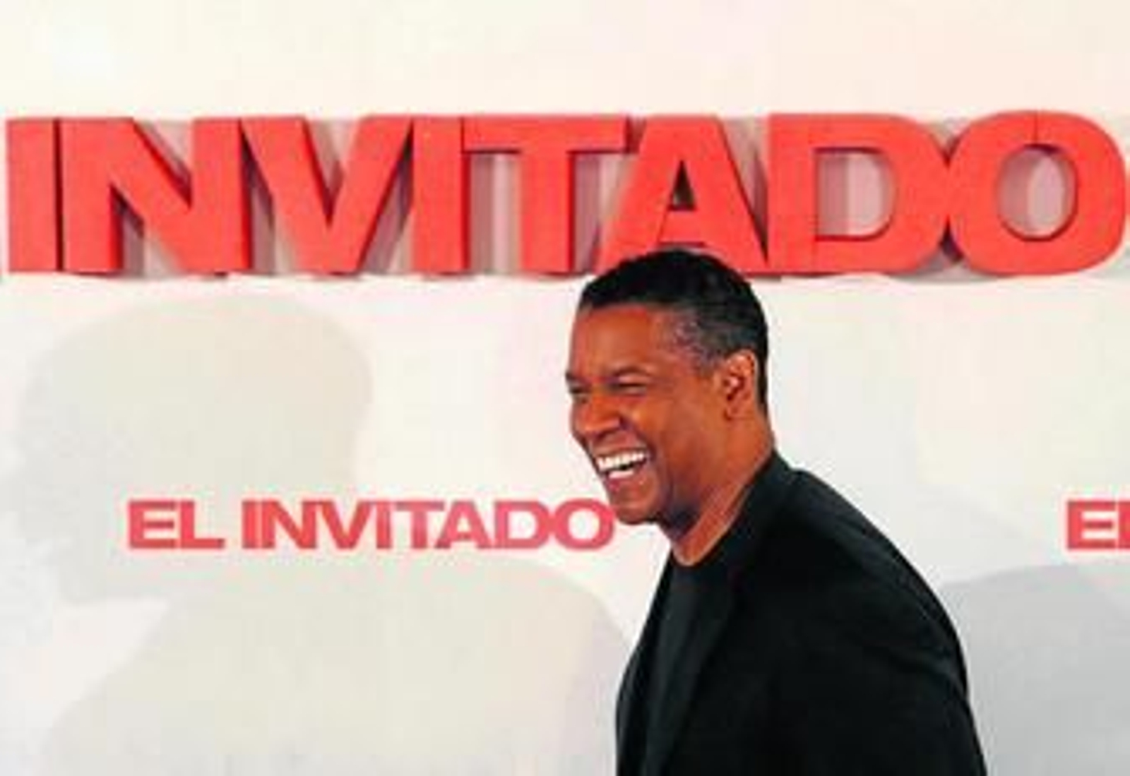 Denzel Washington lava los trapos sucios de la CIA en el filme 'El invitado'