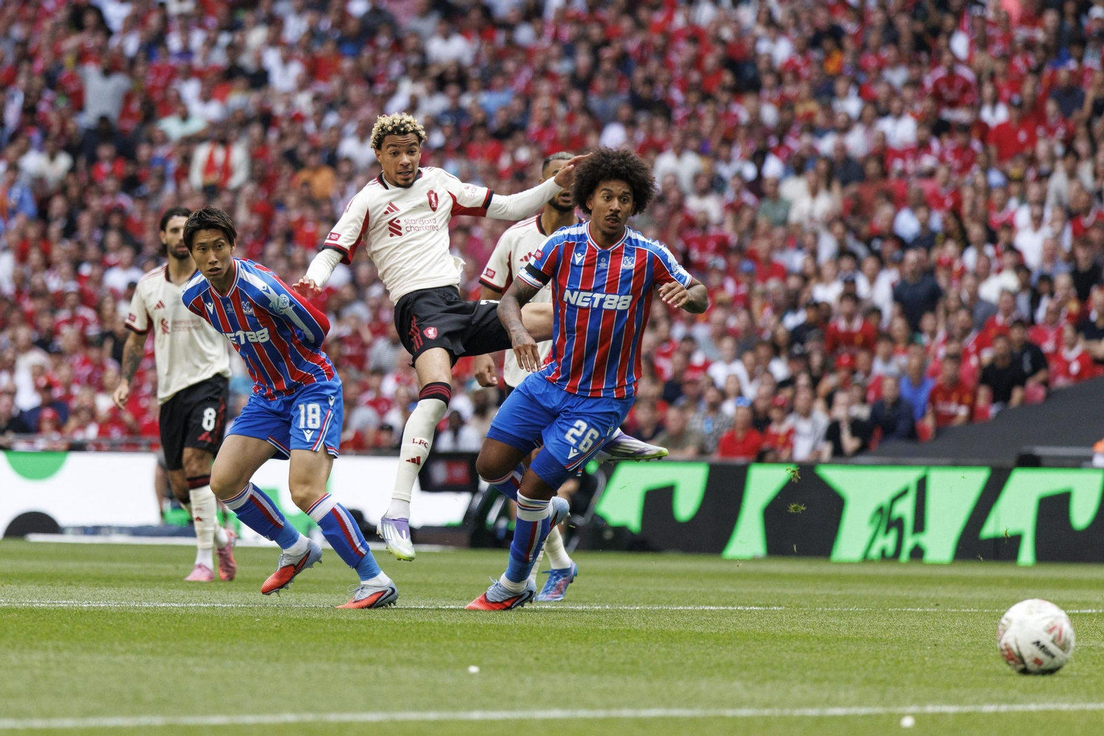 El título del Crystal Palace sobre el Liverpool, en imágenes (2-1)