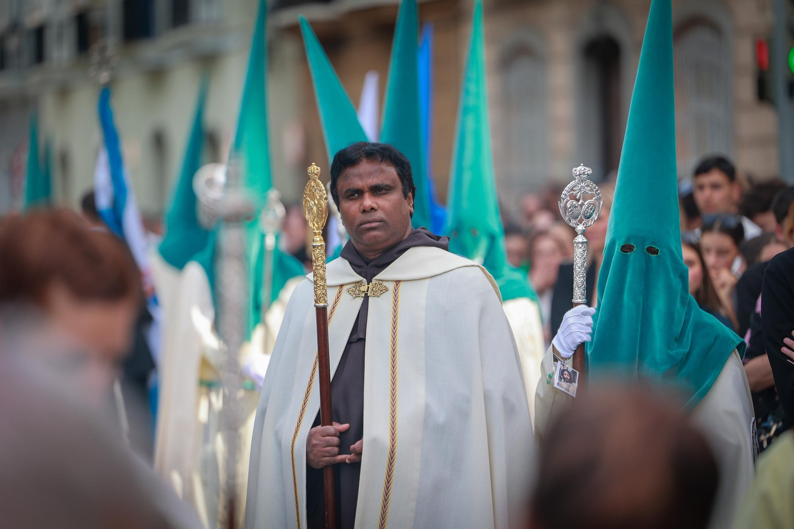 Imágenes de la salida del Prendimiento en la Semana Santa de Cádiz 2025