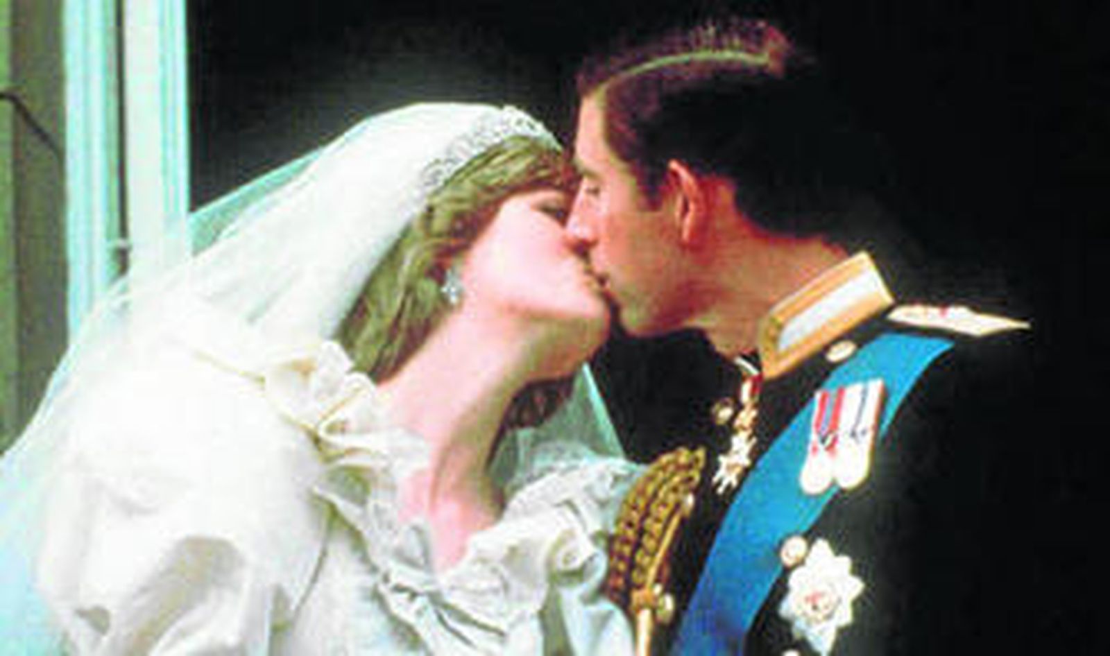 La boda de Carlos y Diana fue la primera de un príncipe heredero al trono tras 300 años.
