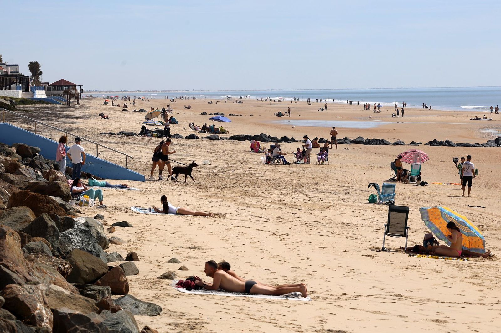 Imágenes del ambiente en el sábado 16 de marzo en Huelva