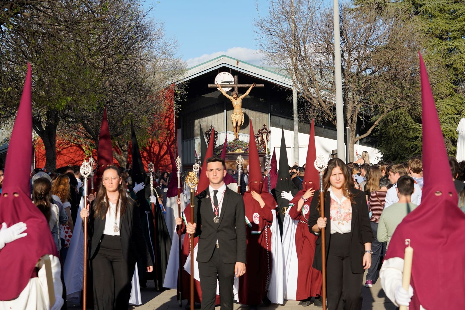 Sábado de Pasión en Córdoba: la procesión de Las Lágrimas, en imágenes