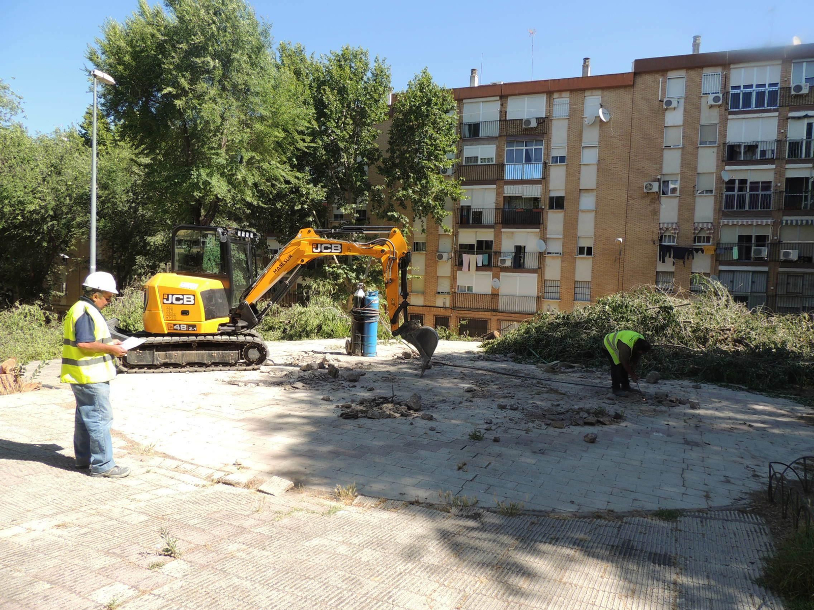 Inicio de las actuaciones en la plaza de los Templetes.