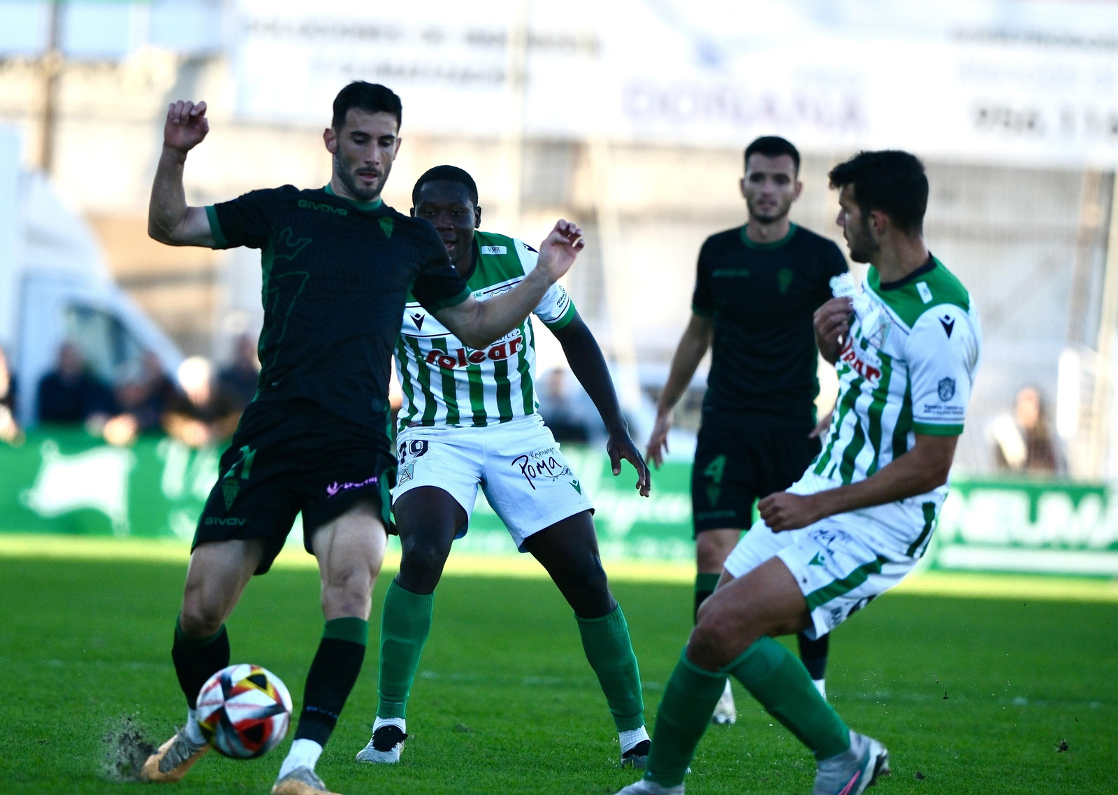 Atlético Sanluqueño - Córdoba CF: Las mejores fotos del triunfo blanquiverde en El Palmar