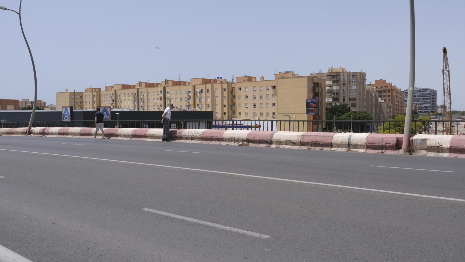 Último día del Puente de la Avenida del Mediterráneo, en imágenes