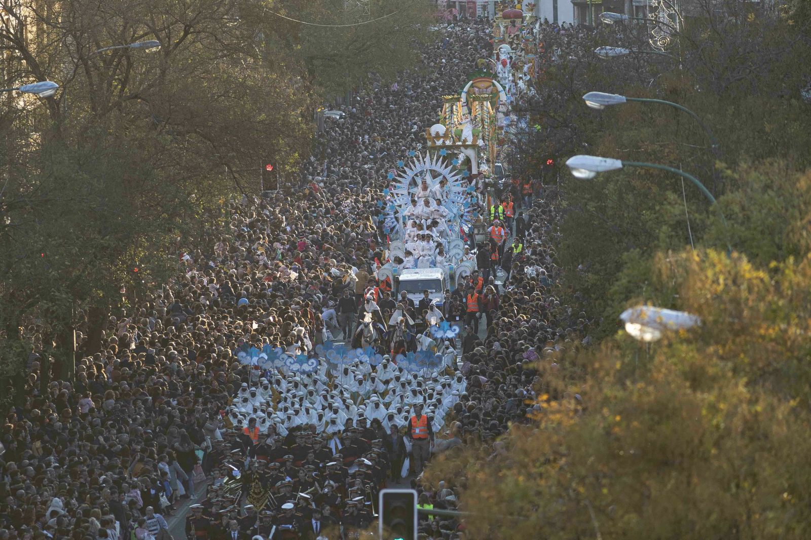 La Cabalgata de los Reyes Magos de Sevilla, en imágenes