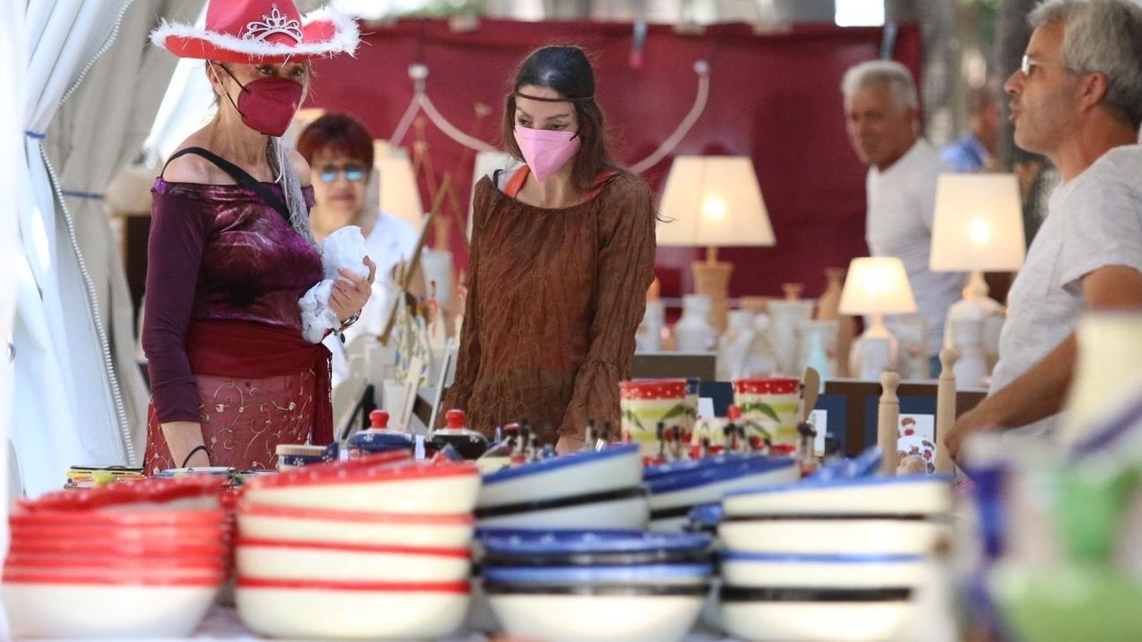 La Feria de Alfarería y Cerámica de Almería tiene gran relevancia en España.