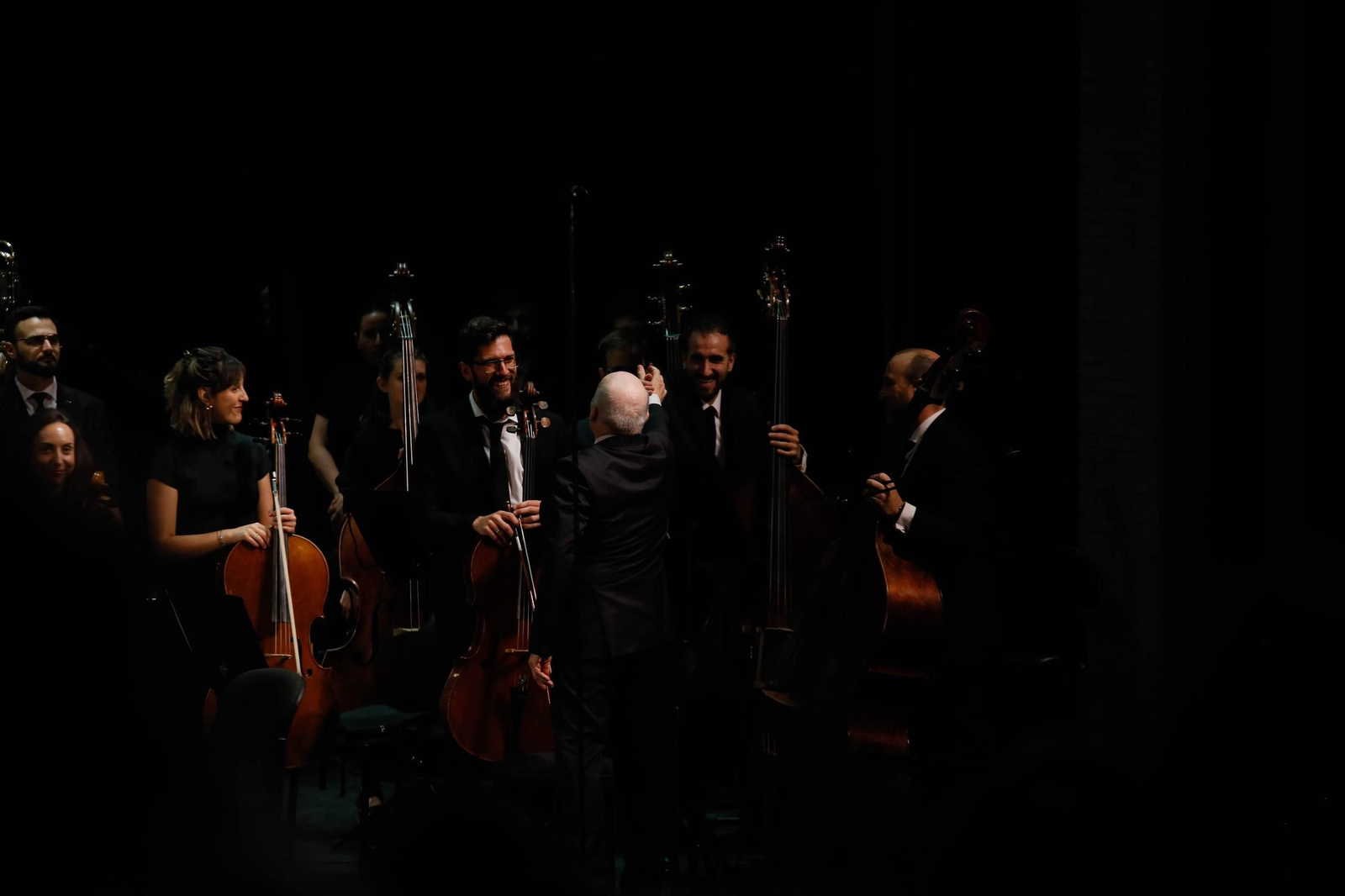 Imágenes de la novena Beethoven interpretado por la OCAL y Orfeón para Cajamar