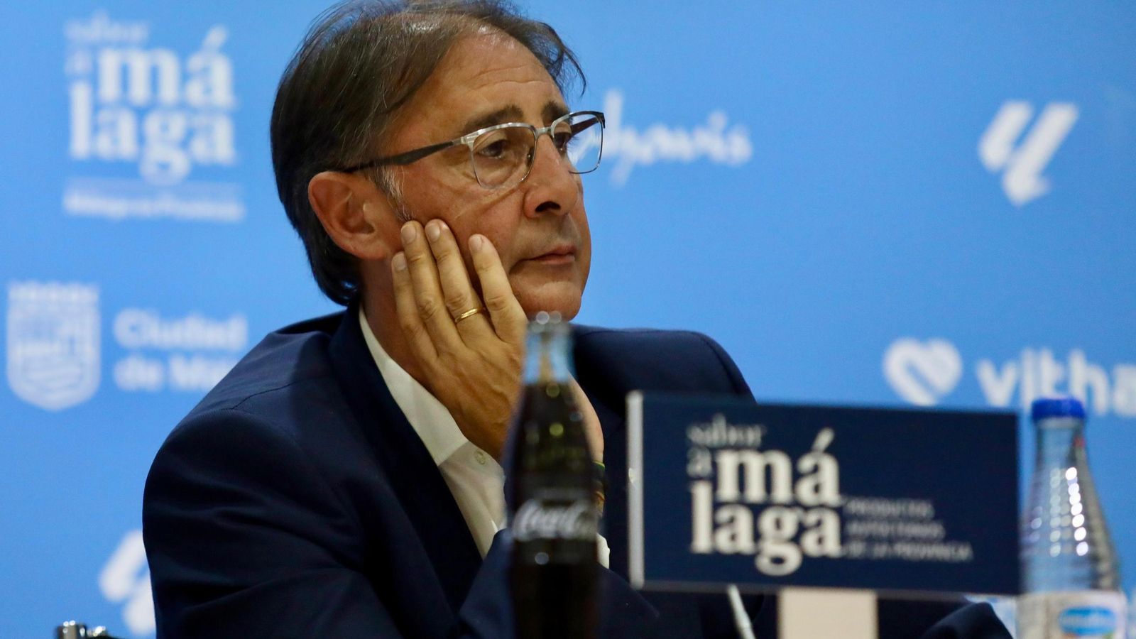 La renovación de Izan Merino y el balance de mercado de Loren, en fotos