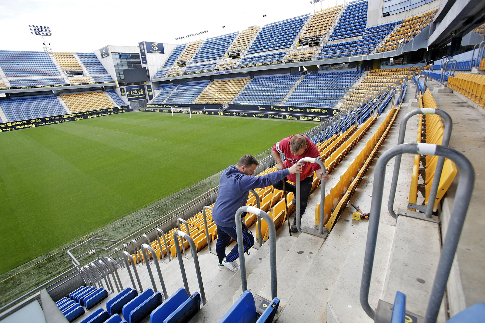 Imágenes del Estadio carranza vació. primer día sin futbol