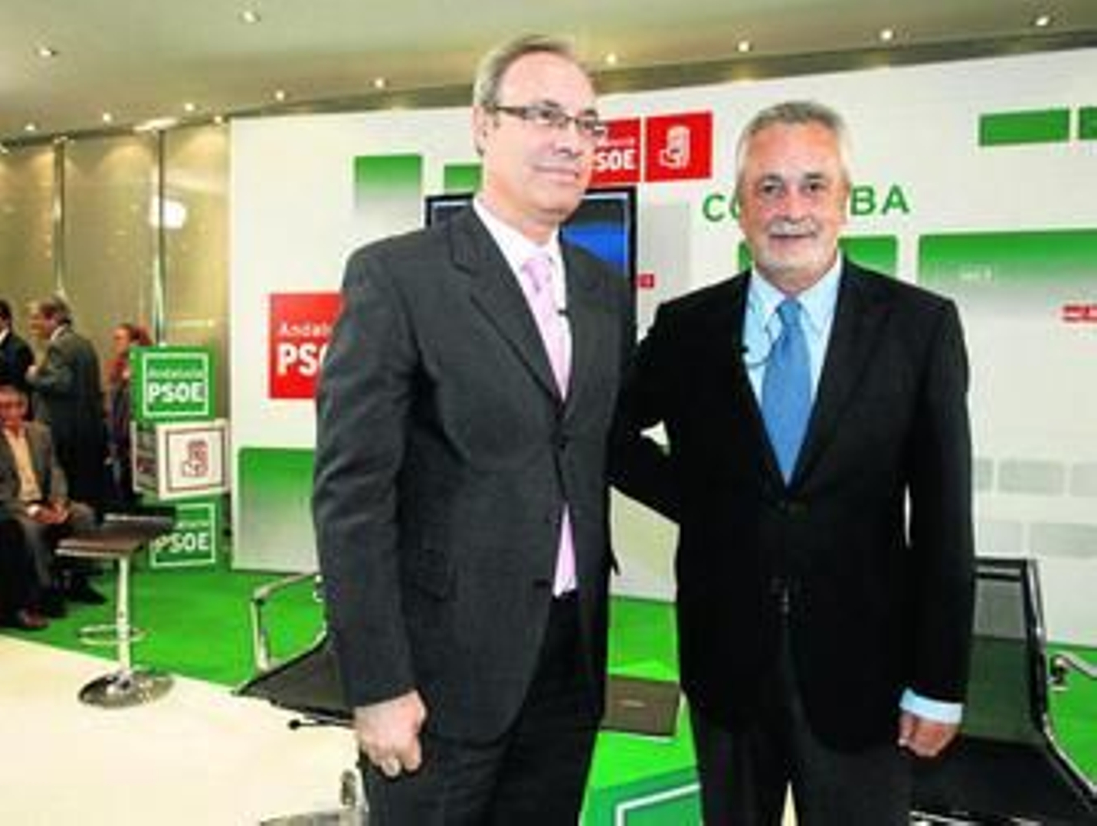 Juan Pablo Durán y José Antonio Griñán, en el acto de presentación del candidato socialista a las municipales.