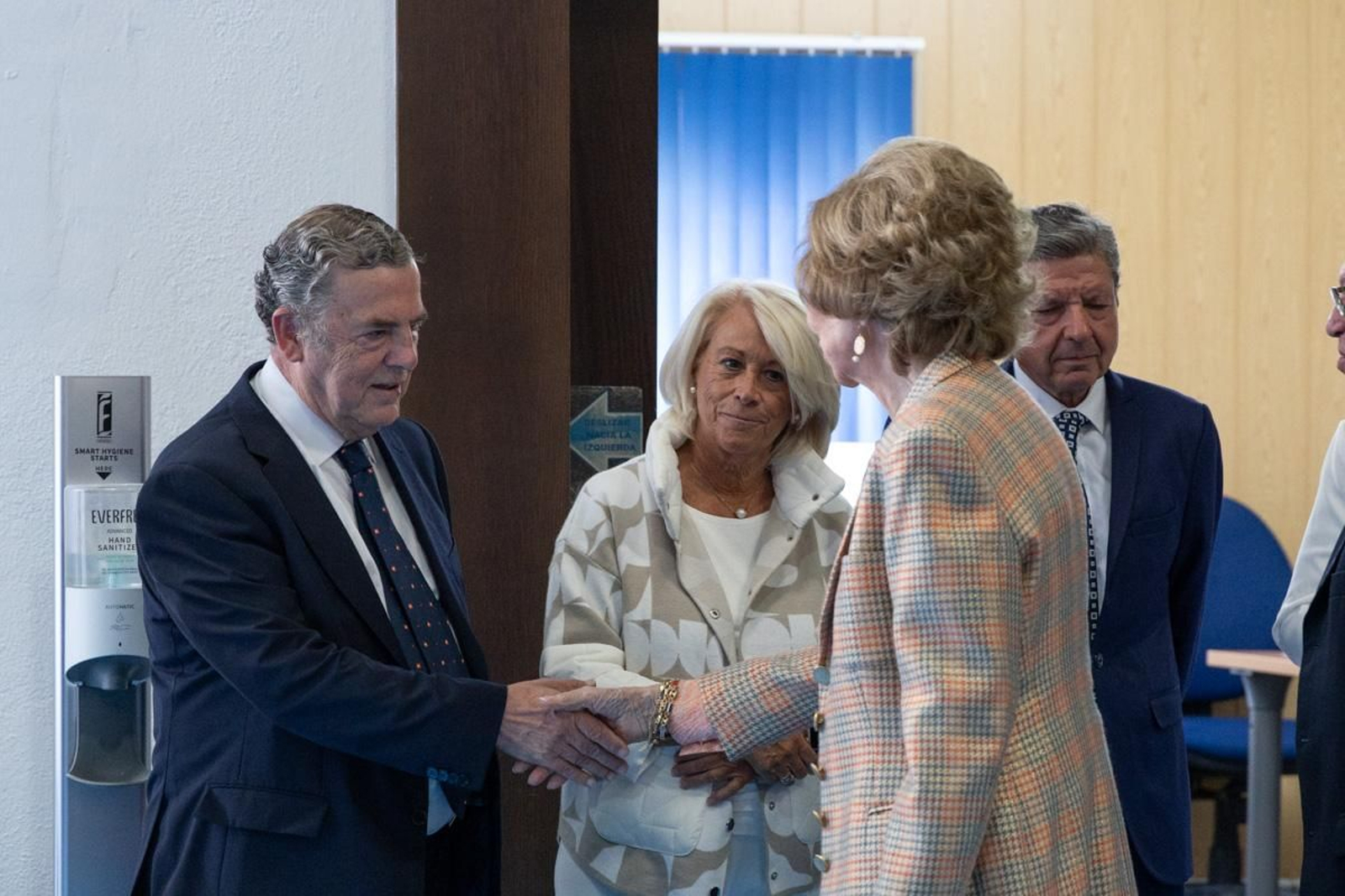 Visita de la Reina Sofía a las instalaciones del Banco de España, en imágenes