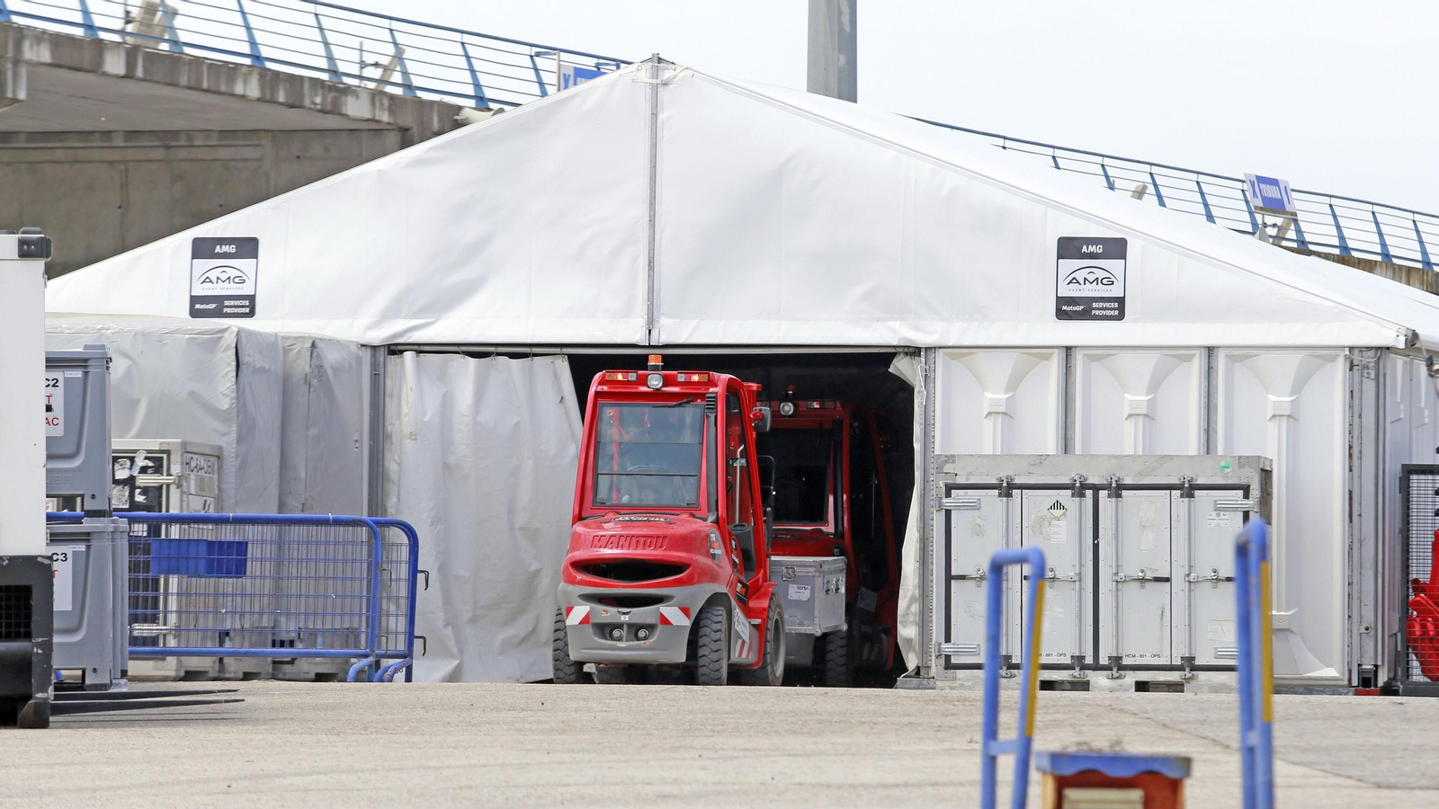 Preparativos en el Circuito de Jerez - Ángel Nieto
